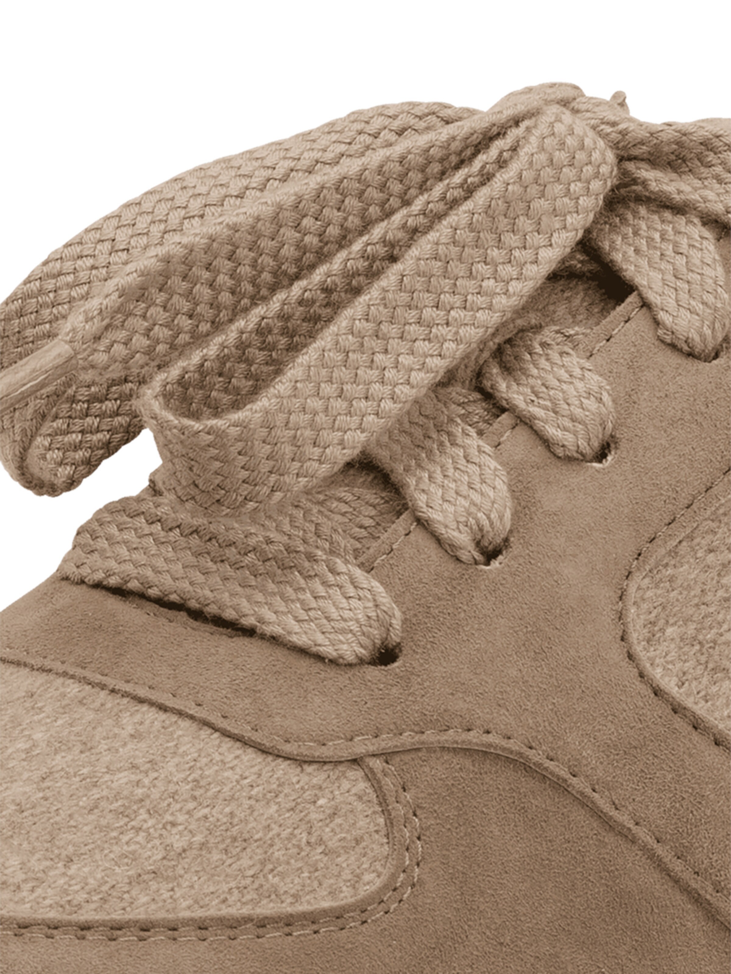 Sneaker bassa di VITAFORM in beige