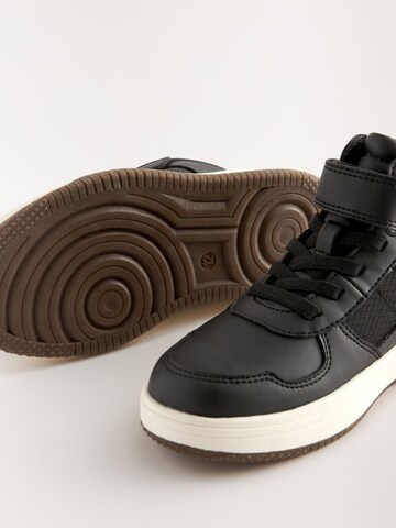Next Sneaker i svart