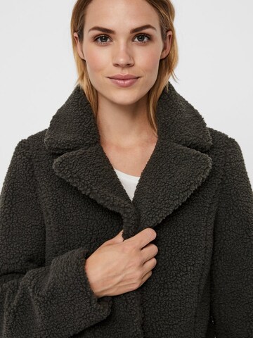 Manteau mi-saison VERO MODA en vert