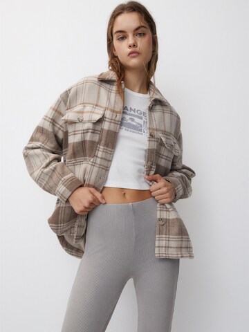 Pull&Bear Tussenjas in Beige: voorkant