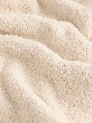 Next Πουλόβερ σε μπεζ