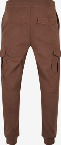 Urban Classics Ozke Kargo hlače | rjava barva
