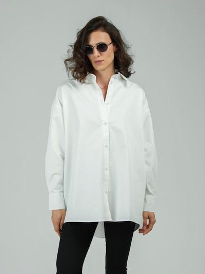 Canvas n.1 Blouse in S-M in White, Item view
