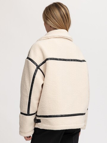 Bombers - Chaqueta de invierno 'MAVELLE WOMEN' en beige