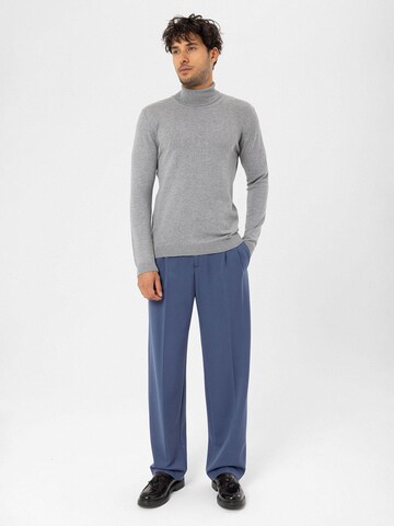 Dandalo Sweater in Grey