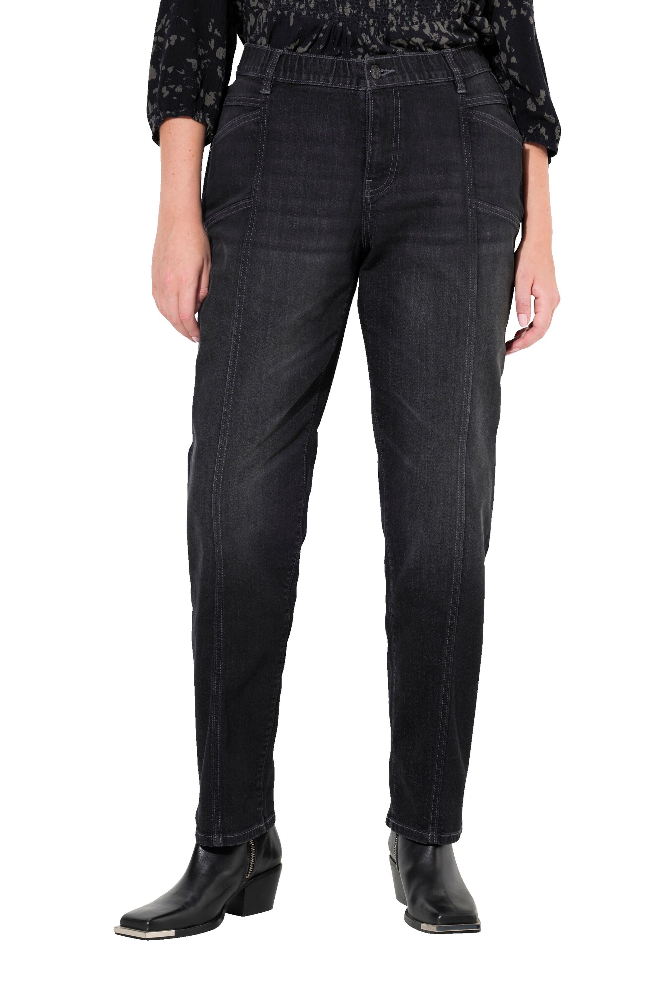 Ulla Popken Loosefit Jeans in Zwart: voorkant