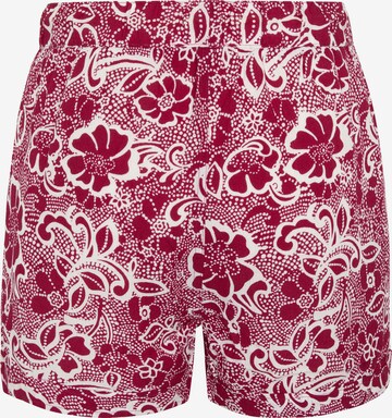 CHIEMSEE Regular Shorts in Rot
