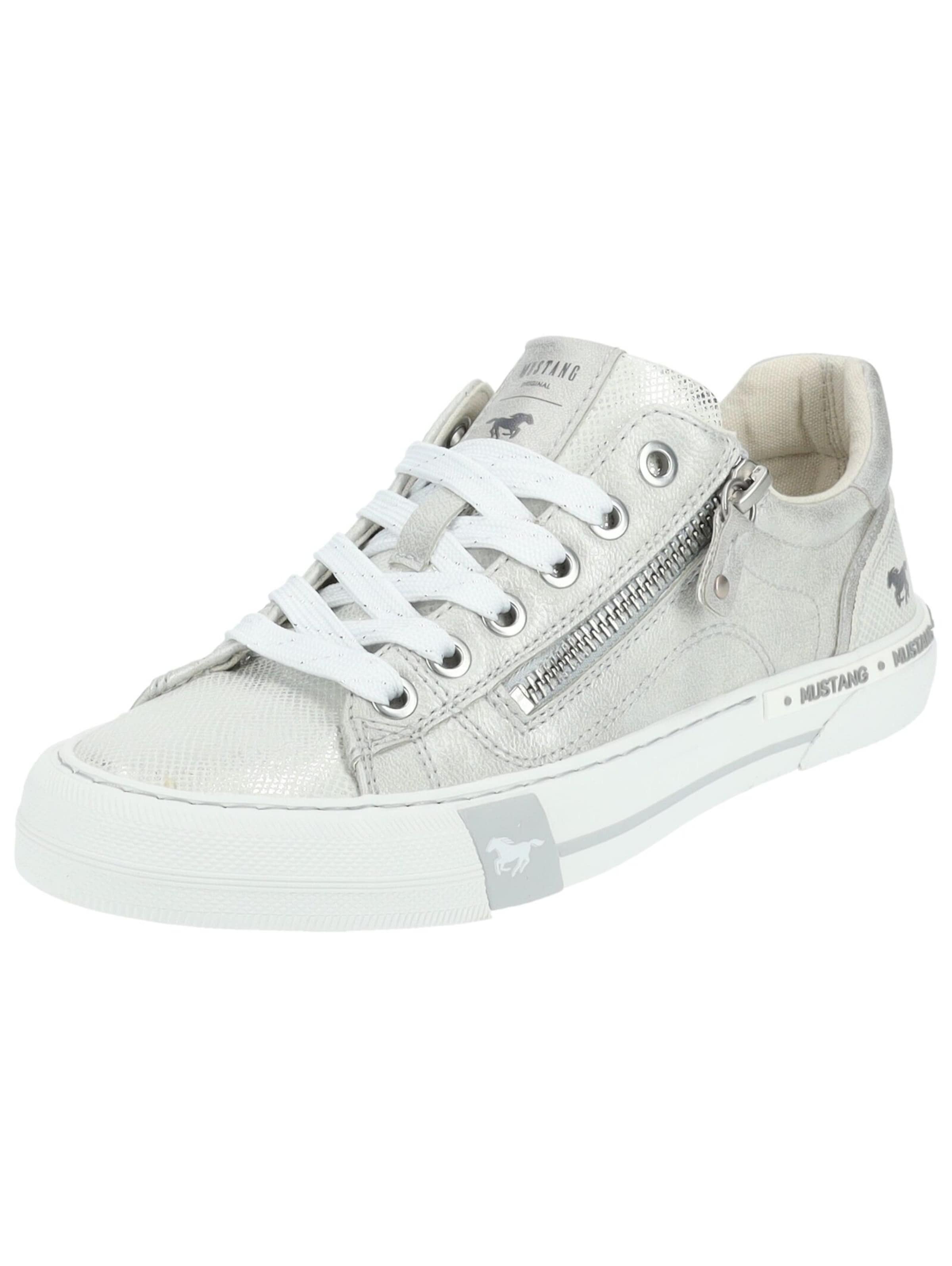 MUSTANG Platform trainers in Silver: front
