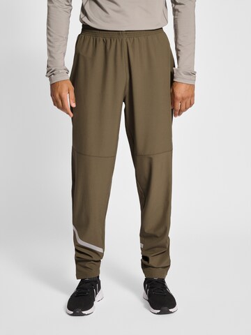 Newline Regular Workout Pants in Green: front