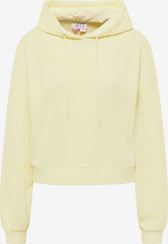 IZIA Sweatshirt in Yellow: front