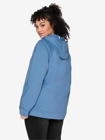 SHEEGO Zip-Up Hoodie in Blue