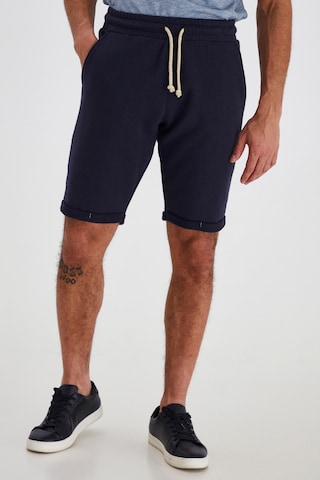 BLEND Regular Shorts 'JAMIE' in Blau: predná strana