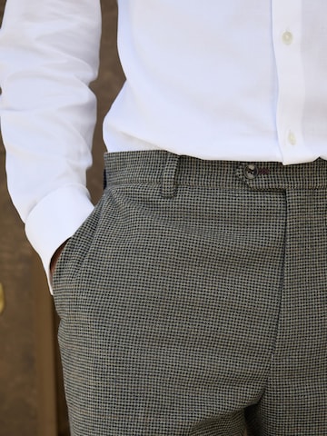Next Regular Pantalon in Groen