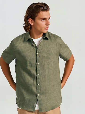 Funky Buddha Regular fit Overhemd in Groen: voorkant