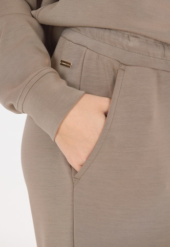 Athlecia Tapered Sweatpants 'Jacey' in Braun