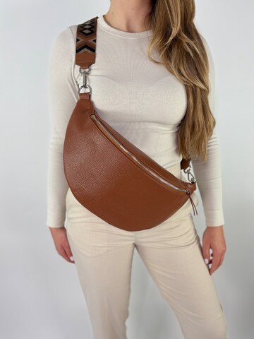 lePelou Gürteltasche 'MALIA'‌‌‌‌‌‌‌‌‌ in Braun