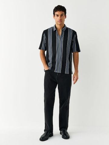 Coupe regular Chemise Next en noir