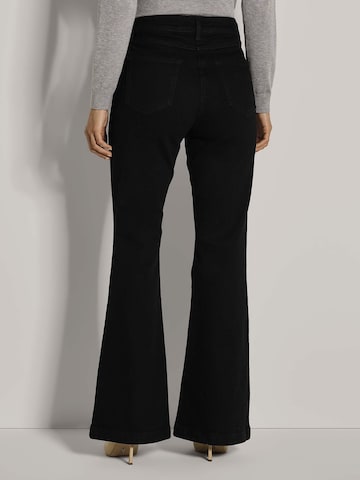 MADELEINE Bootcut Jeans in Zwart