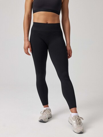 SNOCKS Skinny Sporthose 'Seamless' in Schwarz: Vorderseite
