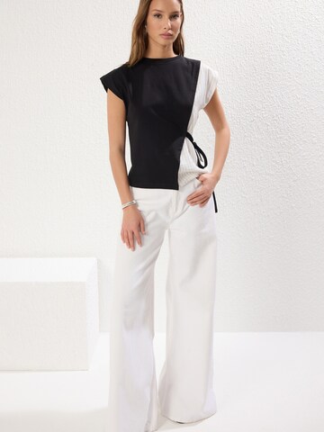 Trendyol Halenka – černá