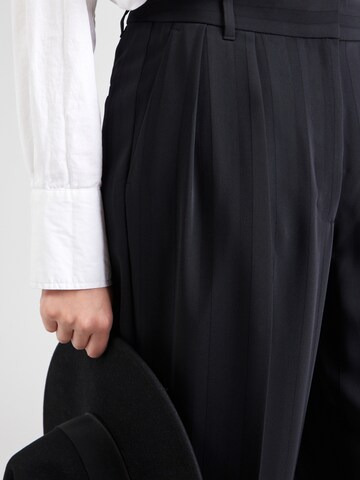 Banana Republic Wide leg Bandplooibroek in Zwart