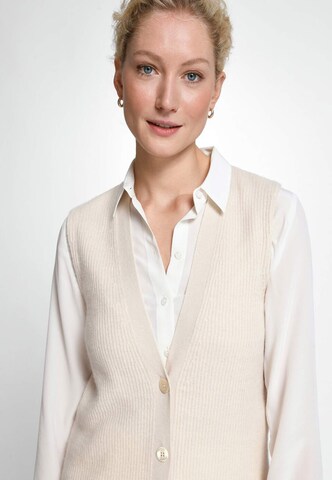 include Knitted Vest in Beige