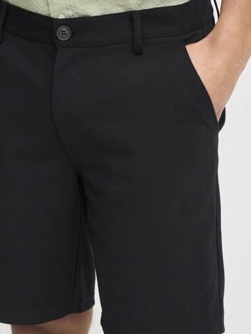 Regular Pantalon chino 'Codie' BLEND en noir