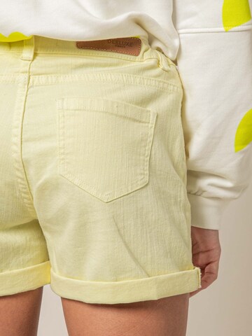 Regular Pantalon ' CERISE ' Deeluxe en jaune