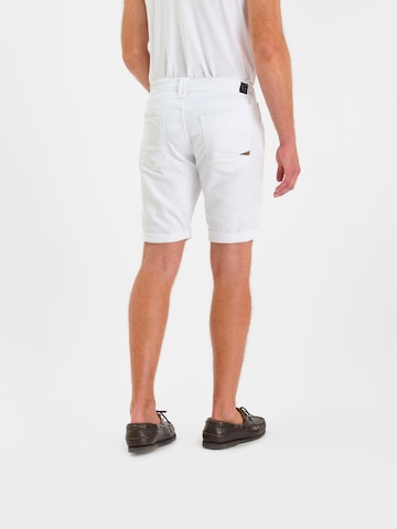 Regular Pantalon Le Temps Des Cerises en blanc