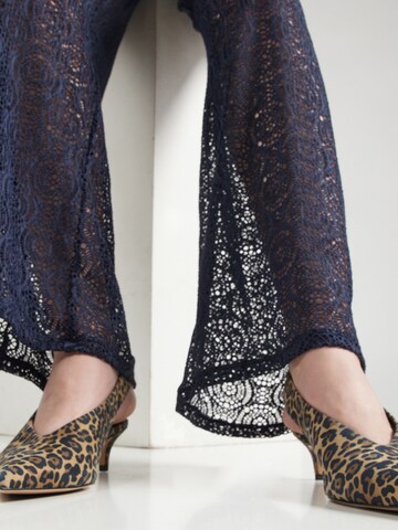 Wide Leg Pantalon 'VMMAYA' VERO MODA en bleu
