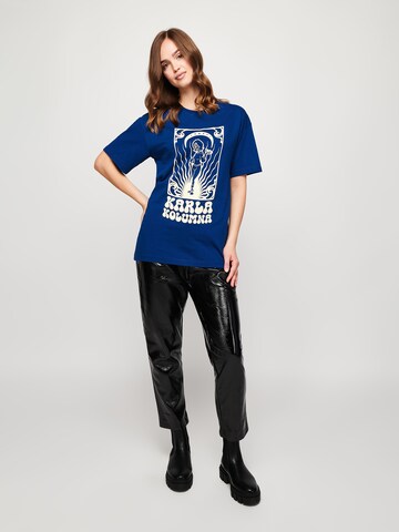 ABOUT YOU x StayKid Shirt 'KARLA' in Blauw
