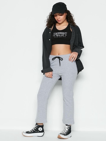 C&City Flared Hose in Grau: Vorderseite