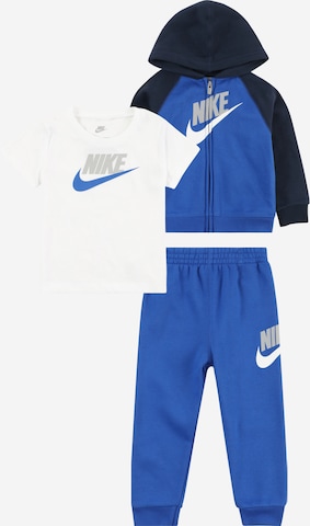 Set de la Nike Sportswear pe albastru: față