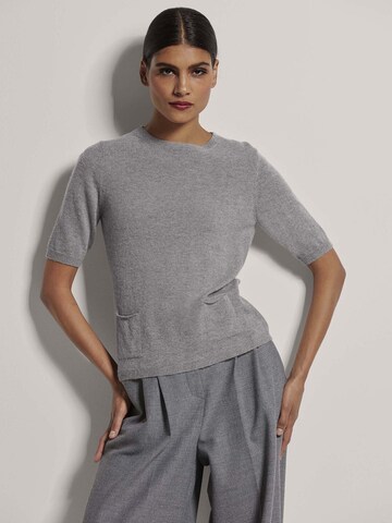 Pull-over MADELEINE en gris : devant