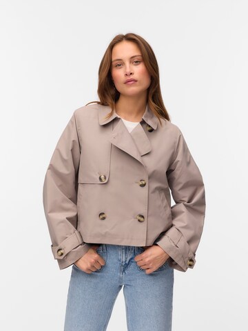 VERO MODA Välikausitakki värissä harmaa: etupuoli