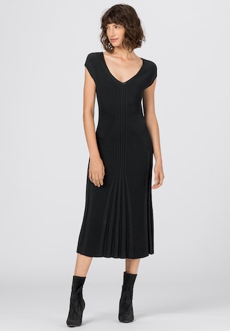 HALLHUBER Knitted dress in Black: front