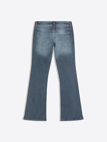 Bershka Дънки Bootcut Дънки в синьо