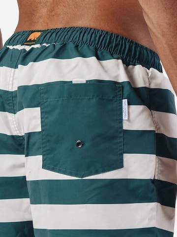 Trendsplant Zwemshorts ' OWARI SEAQUAL®YARN ' in Groen