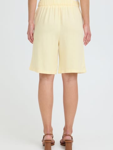 regular Pantaloni ' OXNInna Linen Mix Bermuda ' di Oxmo in giallo