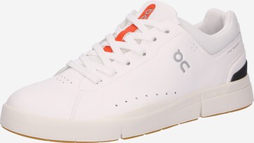 On Platform trainers 'The Roger Advantage' in White: front