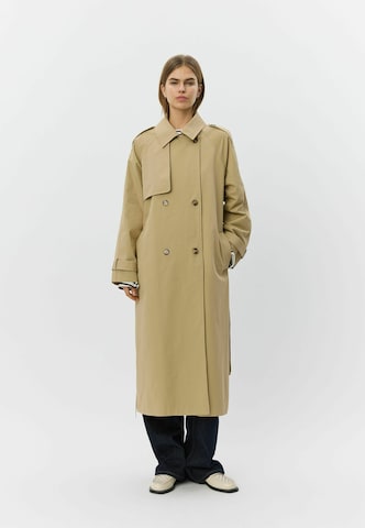 Sofie Schnoor Tussenmantel in Beige: voorkant