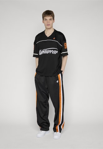 ROCAWEAR Koszulka 'Baller' w kolorze czarny