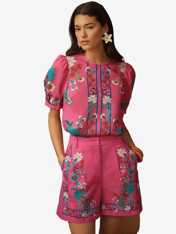 love & roses Blouse in Pink: front