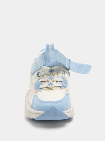Sneaker 'Disney Frozen™' di Marks & Spencer in blu