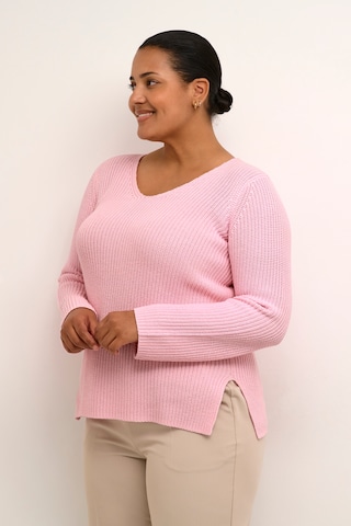 Pull-over KAFFE CURVE en rose : devant