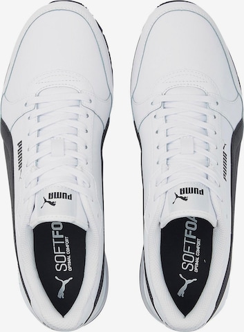 Baskets basses 'Runner V3' PUMA en blanc