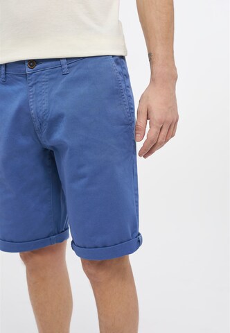 MUSTANG Regular Chino Pants in Blue