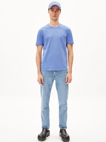 ARMEDANGELS جينز مضبوط قميص 'JAAMES' بلون أزرق