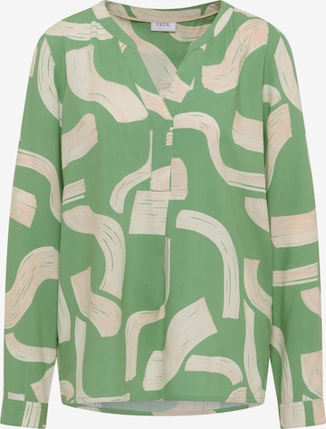 CECIL Mariana F28 28.11.2025 in Grün: Vorderseite