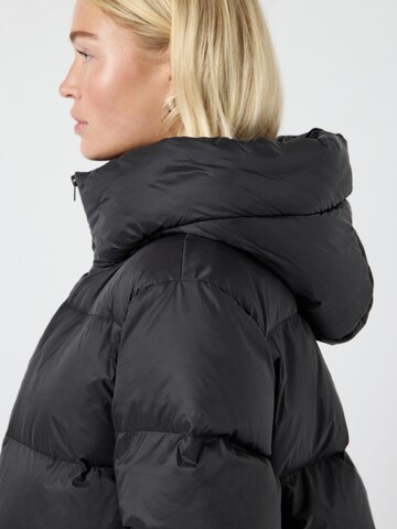 YAS - Chaqueta de invierno 'YASPoppel' en negro